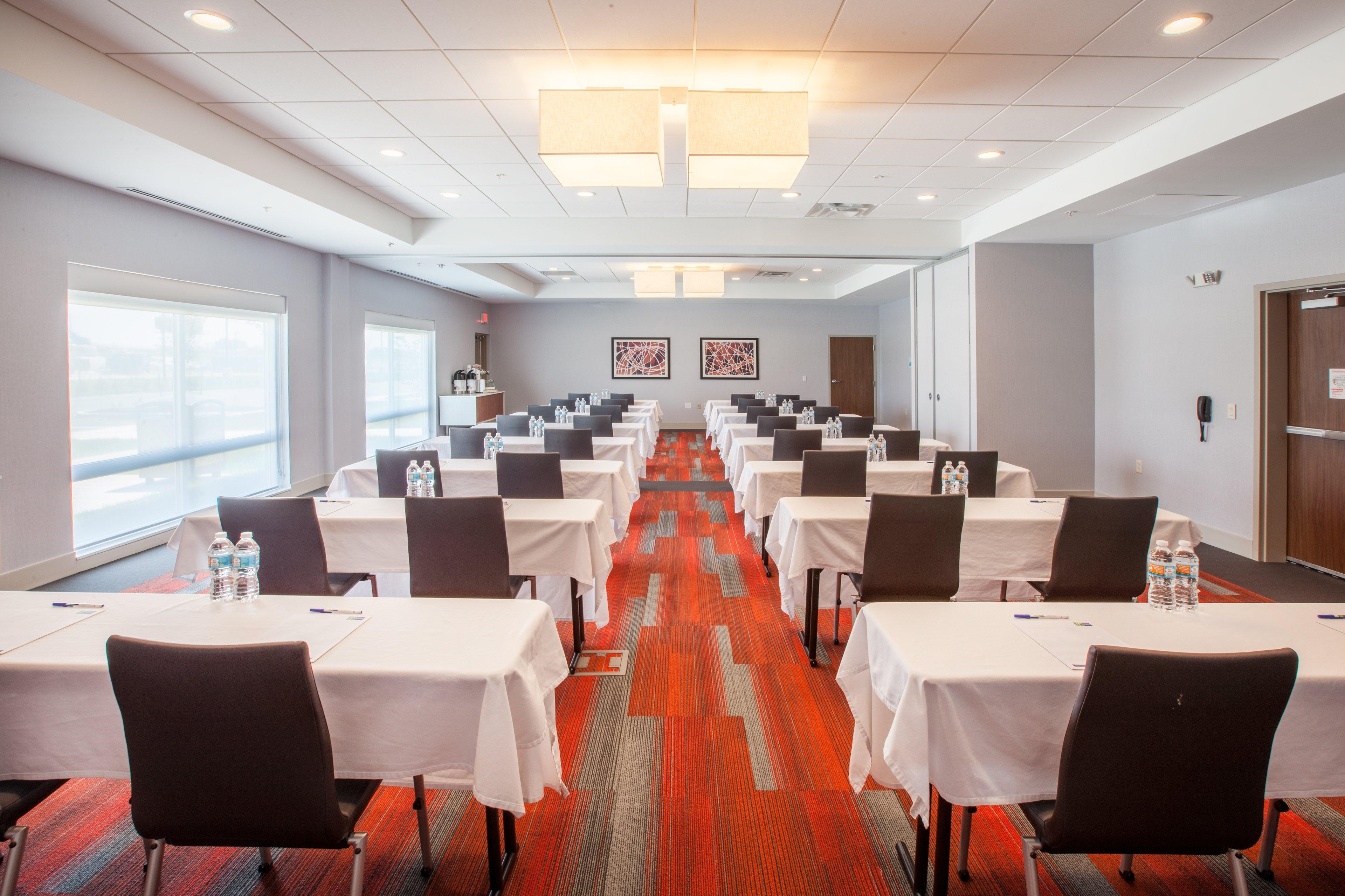 Holiday Inn Express & Suites - Indianapolis Ne - Noblesville Buitenkant foto